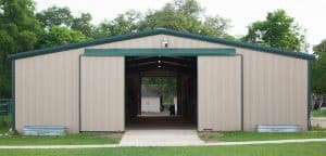 Open Trail Ranch Stables - Outside